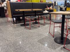 -麦当劳(北京大兴机场二层国内到达(安检外)店)