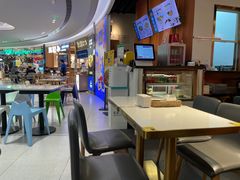 大堂-Asianplus海蓝鸡饭