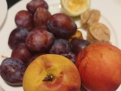 -东方红海鲜百汇(国际大厦店)