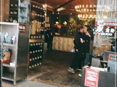 门面-巴厘龙虾·榜首油焖大虾(音乐学院·沿江酒馆店)