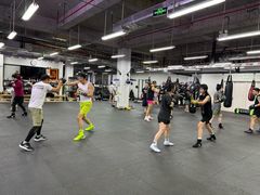 -FIGHTMAN格斗俱乐部(长宁临空店)