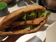-一叶一世界·素食餐厅(锦华万达店)