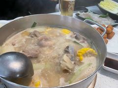 -肥仔文澳门猪骨煲(南京西路店)