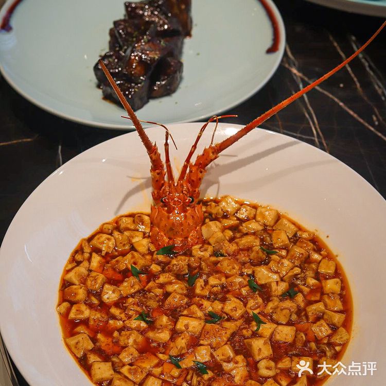 这家海鲜酒楼南京人估计都知道吧!!