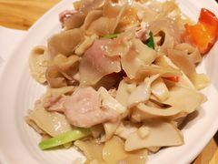 -十三式重庆江湖菜(金茂览秀城店)
