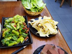 -曹丞相·地锅鸡·地锅鱼(武林店)