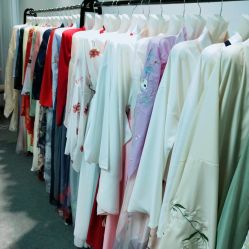 -汉仪华裳汉服馆(打浦桥店)