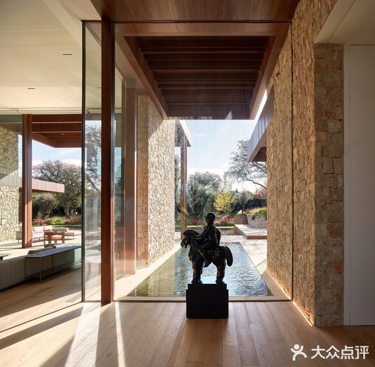 🌻和谐、宁静、永恒、氛围、普遍性和情境化