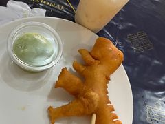 -恐龍造型油條