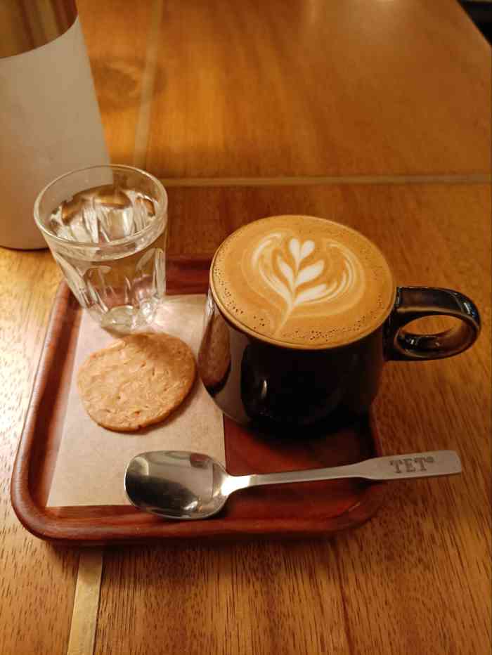 良木缘咖啡西餐(交大店)-"金牛凯德的良木缘位于四楼一个角落,真是低.