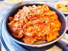 炒泡菜猪肉-郑阿姨的家·이모네·韩料&烤肉(武川路店)