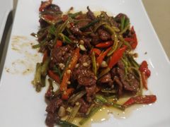 小炒牛肉-嘉豪淮海国际豪生酒店