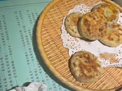 绩溪挞馃-又见炊烟私房菜(敬亭路店)