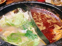 -Panda Hot Pot 蜀大侠老火锅
