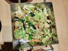 -川堂风·跷脚牛肉·乐山爆炒(宝山日月光店)