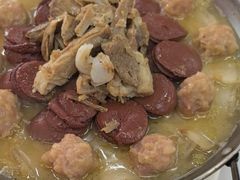 -一口猪海鲜浑锅·东北家常菜