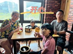 -MAX伯爵趣味互动密室逃脱(大坪D馆店)