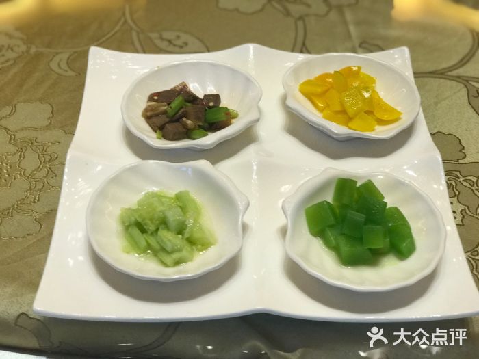 老房子金沙元年川菜食府·花园餐厅(金沙店)图片