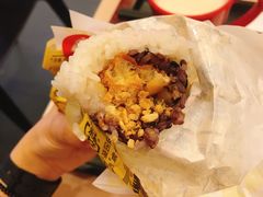 早餐双色爆有料饭团-永和大王(中关二店)