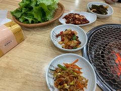 -牛信亭韩国料理·炭火烤肉(紫藤路店)
