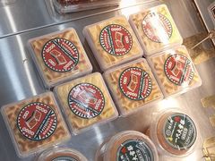 -酥大興·新国潮糕点配茶饮(龙岗万达黑金店)