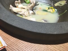 -咕嘟草帽鱼·牛奶一样的鲜鱼汤(包河万达广场创始店)