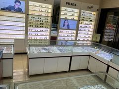 -吴良材眼镜(北中路店)