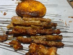 -街角等你.大连海鲜烧烤.经典铁板海鲜串(西安路店)