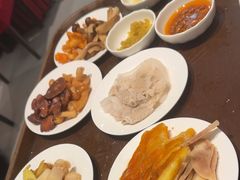 -天宜隆蘑菇宴火锅(石景山旗舰店)