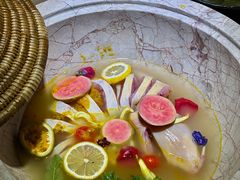 -渔珺石锅鱼·云南菜(天泽街店)