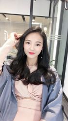 -丝语萱形象