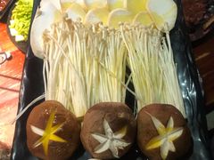 烤蘑菇拼盘-红小姐的烤肉店(西三旗店)