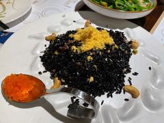 牛肉丝黑米炒饭-罗氏十三活虾餐厅(光谷K11购物艺术中心店)