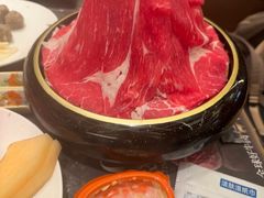 -牛YO寿喜烧·铁板烧和牛火锅自助(市府恒隆店)