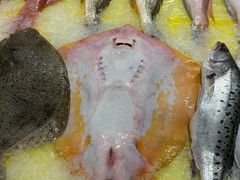 -健眺小海鲜(临海后山店)