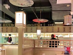 大堂-旺角里·榴莲鸡煲(兴华商场分店)