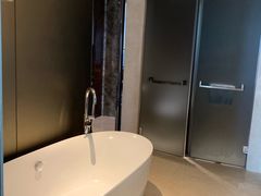 -广州天河希尔顿酒店