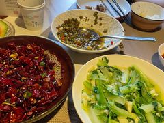 -湘西小馆(滨河路店)