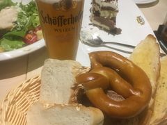 -LENBACH兰巴赫西餐啤酒坊(大连东港店)