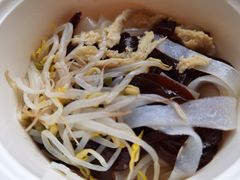 黑白面皮-老陈家擀面皮(平凉路店)