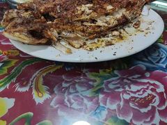 烤虹鳟鱼-何适山庄 ·可团建(水长城P2停车场店)