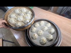 -清真老铁家灌汤包