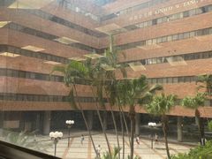 -香港理工大学