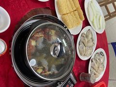 -花苑美食横琴生蚝火锅(拱北粤华路店)