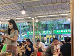 等位区-拈签一笑黄牛肉辣卤串串