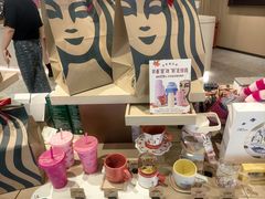-星巴克臻选(上海陆家嘴中心店)