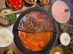 -萍姐火锅·公路夜市(武汉首店)