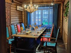 包房-卢布里西餐厅(总店)