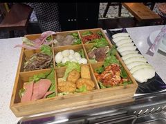 -十三幺山野火锅(市府路店)