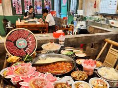 -周小明火锅(黑金冠社区店)